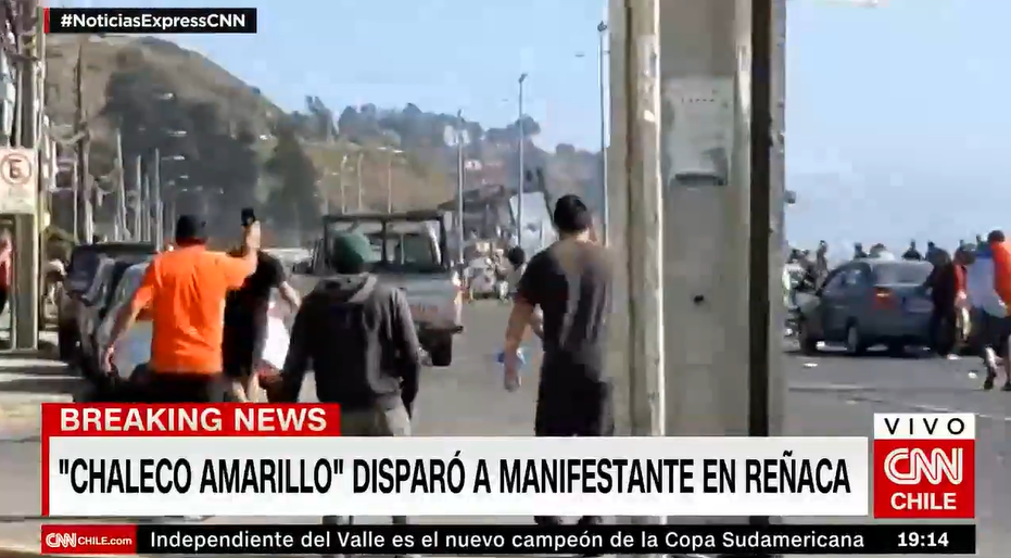 Simios Destruyen Reñaca y Atacan a Cobin - Uno Rompe Vidrio Co-Piloto con Gran Piedra thumbnail